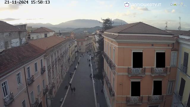 Benevento c.so Garibaldi live Webcam - Ultima immagine ripresa